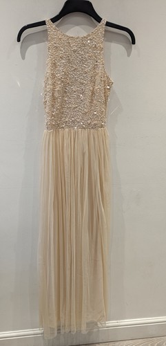 Lace and beads kahlo - and,