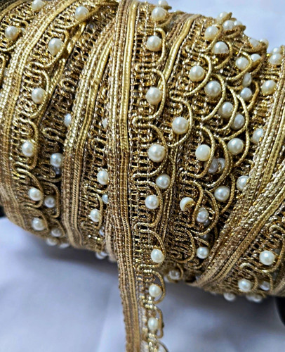 Gold metallic trim - gold,
