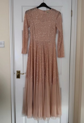 Lace beads long sleeve - &,